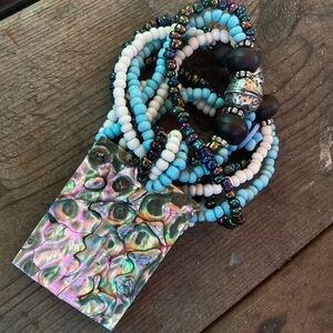 Hand Crafted 3-strand Blue White Beads Abalone Dangle Rectangle Necklace 20"/2"